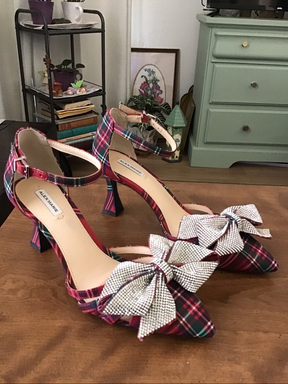 Alex Marie Carmela plaid rhinestone bow ankle-strap dress pumps shoes LIKE NEW